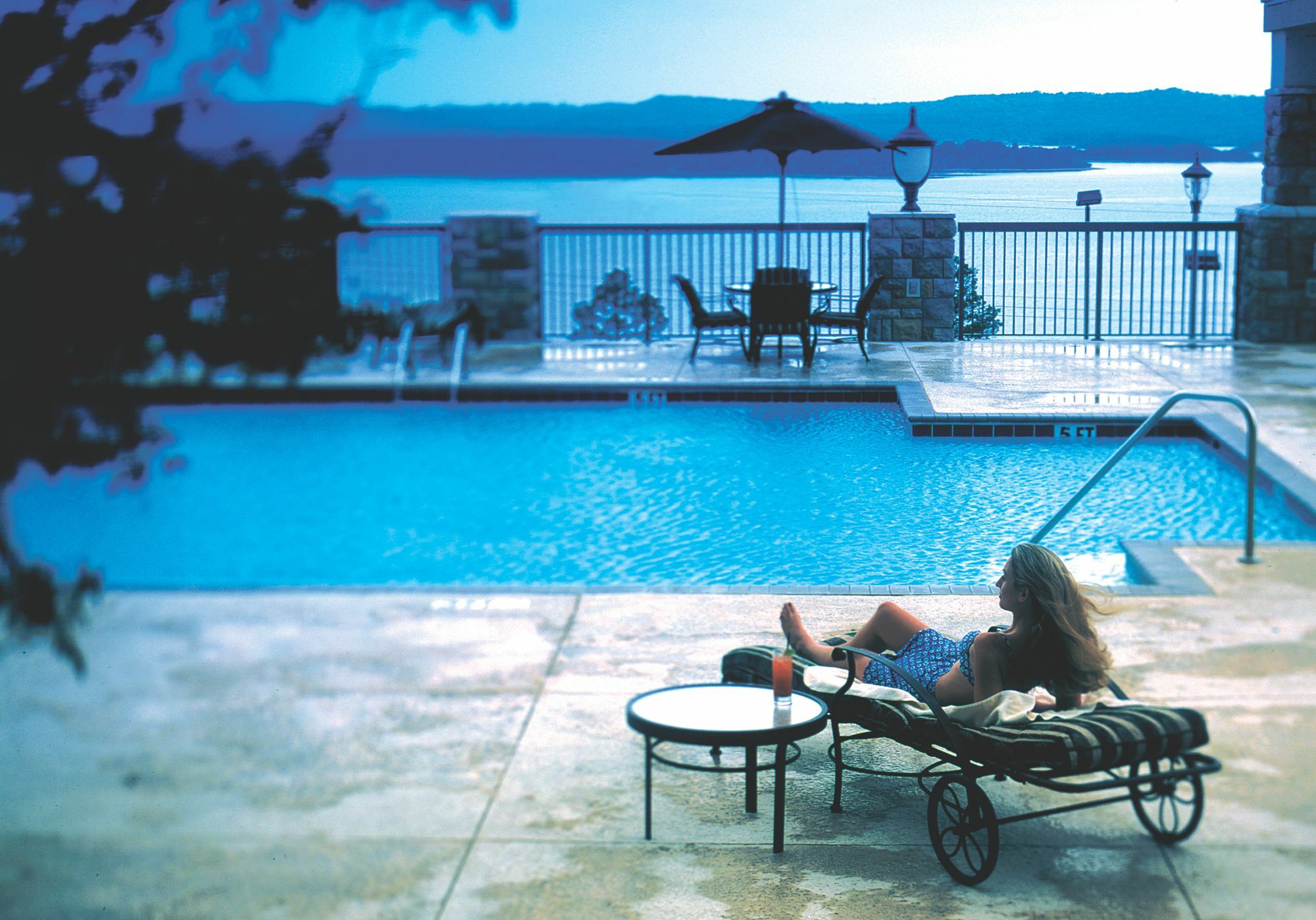 Chateau On The Lake Resort Spa And Convention Center Branson Exterior foto